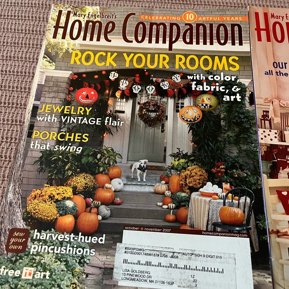 Mary Engelbreits Home Companion Magazine Collection 8 - Picture 2 of 11